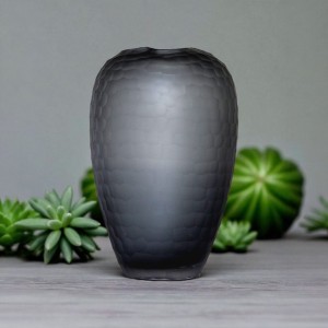 Glass Vase GV-01...