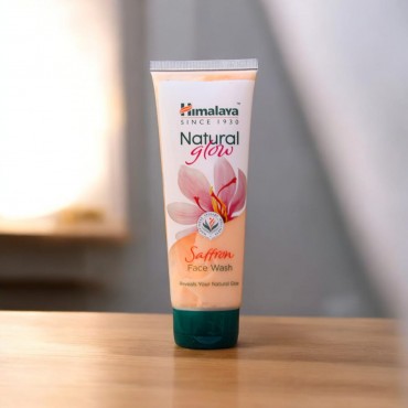 Himalaya - Natural Glow Saffron Face Wash