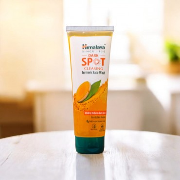 Himalaya - Dark Spot Clearing Turmeric Face Wash